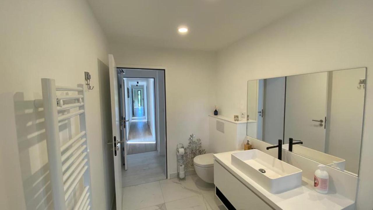 Magnifique Villa Avec Piscine Au Coeur Des Vignes Cogolin Εξωτερικό φωτογραφία