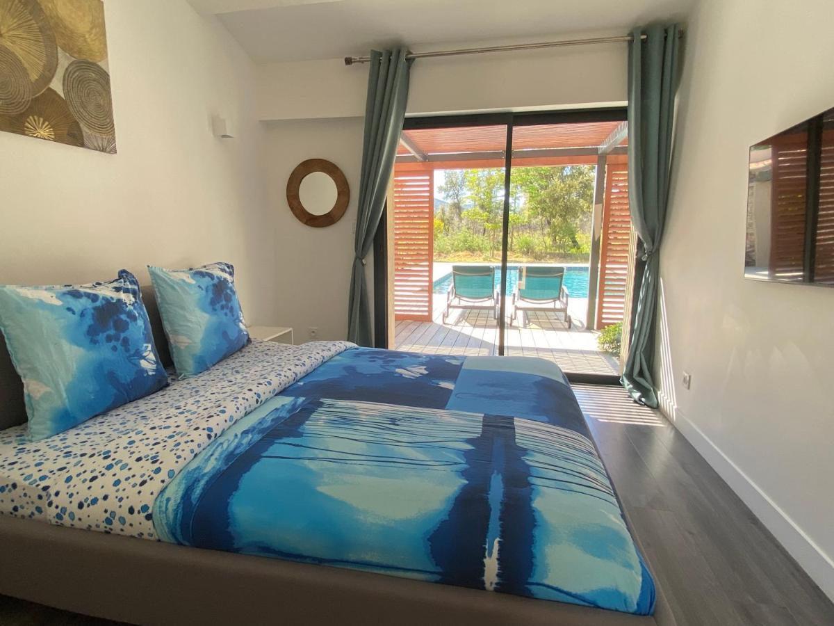 Magnifique Villa Avec Piscine Au Coeur Des Vignes Cogolin Εξωτερικό φωτογραφία