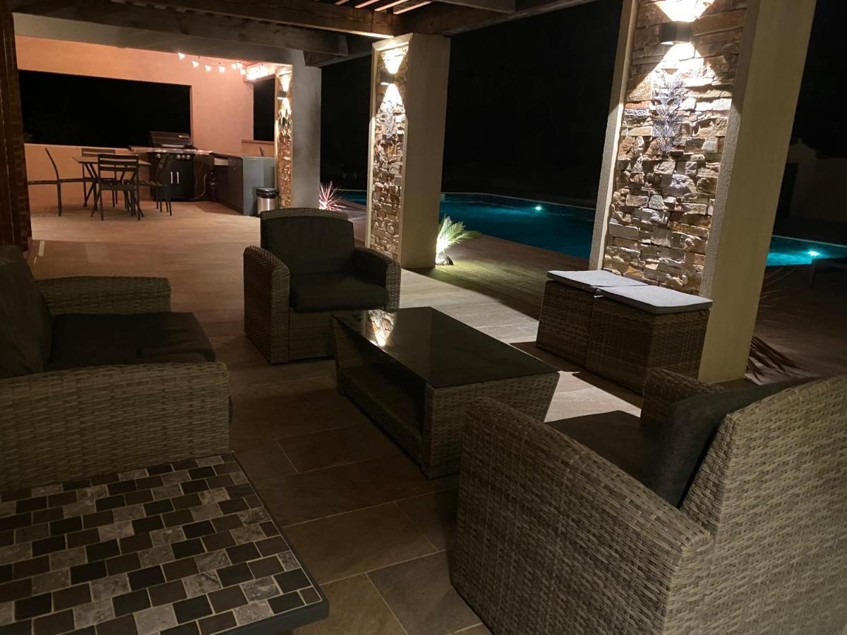 Magnifique Villa Avec Piscine Au Coeur Des Vignes Cogolin Εξωτερικό φωτογραφία