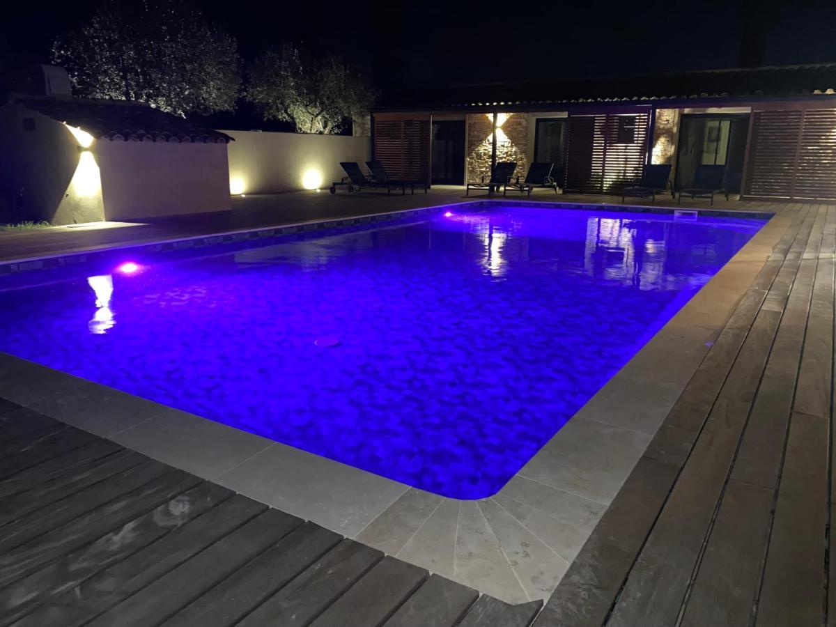 Magnifique Villa Avec Piscine Au Coeur Des Vignes Cogolin Εξωτερικό φωτογραφία