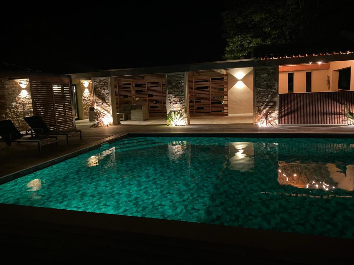 Magnifique Villa Avec Piscine Au Coeur Des Vignes Cogolin Εξωτερικό φωτογραφία